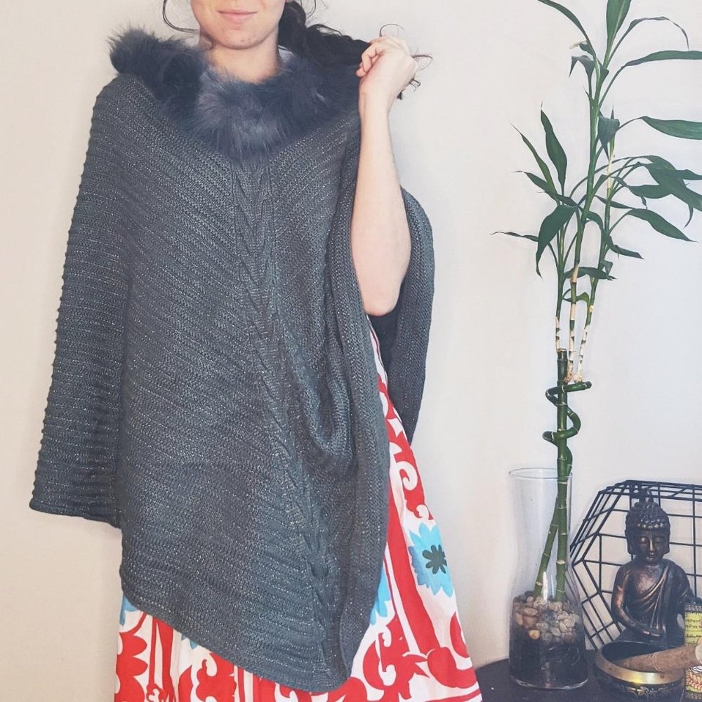 Fur Collar Knit Shawl